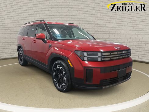 Certified 2025 Hyundai Santa Fe SEL image 3