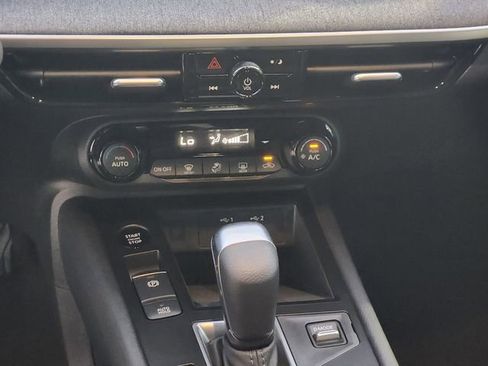 New 2026 Nissan Kicks SV image 15