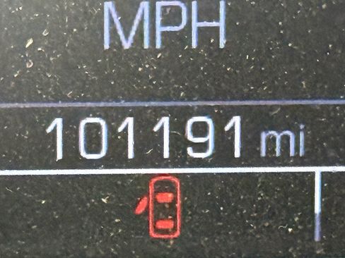 Used 2018 Chevrolet Silverado 1500 LT w/ All Star Edition image 21