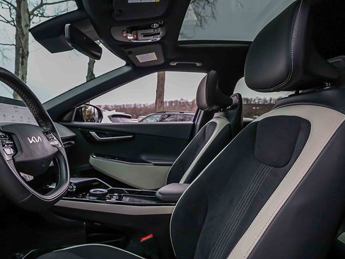 Certified 2023 Kia EV6 GT-Line w/ GT-Line Suede Seat Package image 8