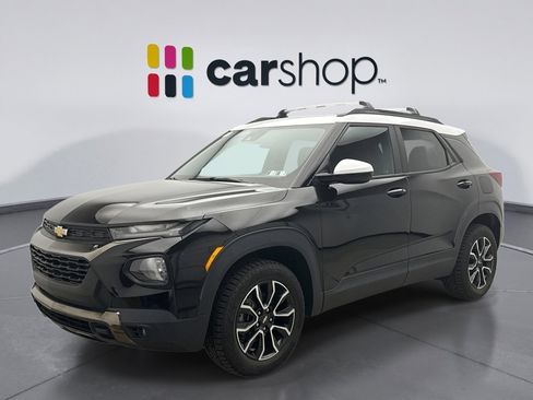 Used 2021 Chevrolet TrailBlazer ACTIV w/ Technology Package AWD/4WD image 1