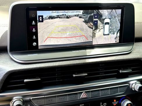 Used 2022 Kia Telluride SX w/ Towing Package FWD image 21