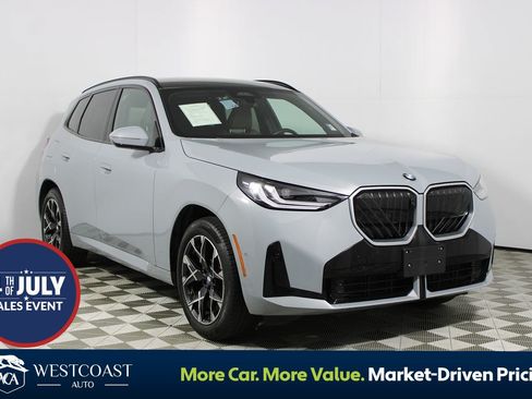 Used 2025 BMW X3 xDrive30i AWD/4WD image 1