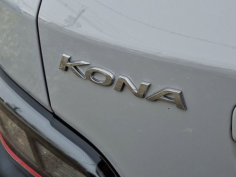Used 2023 Hyundai Kona SEL w/ Cargo Package image 30
