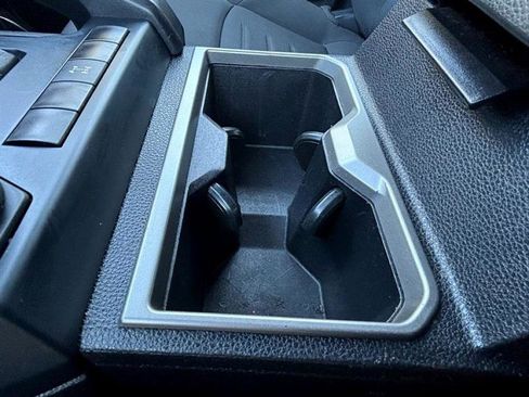 Used 2024 Toyota Tacoma TRD Off-Road image 26