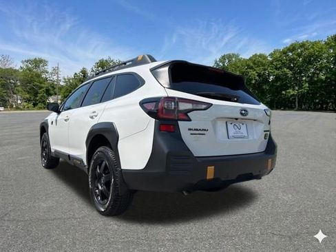Used 2025 Subaru Outback Wilderness AWD/4WD image 6