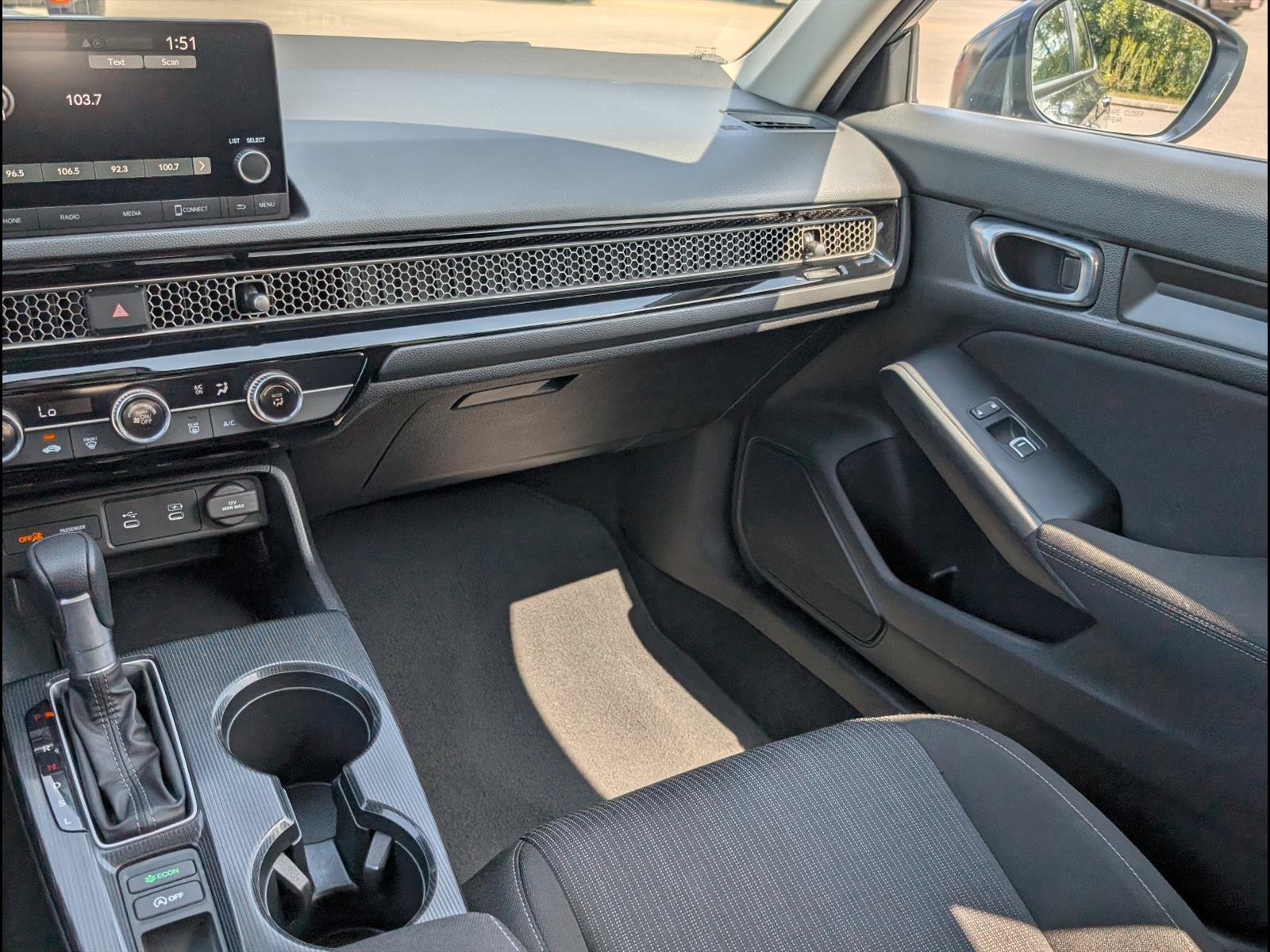 Certified 2025 Honda Civic LX image 9