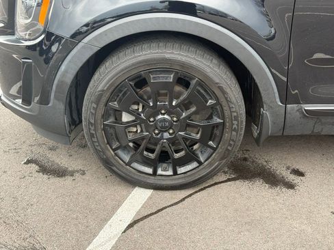 Used 2021 Kia Telluride SX w/ Nightfall Edition Package image 16