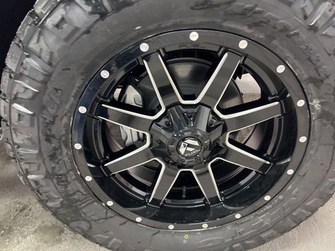 New 2025 Chevrolet Silverado 1500 Custom w/ LPO, Dark Essentials Package image 48