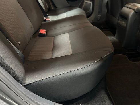 Used 2025 Nissan Sentra SV image 48