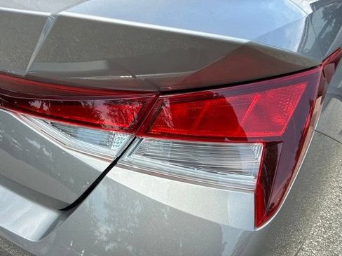 Used 2023 Hyundai Elantra SEL w/ Preferred Accessory Package FWD image 28
