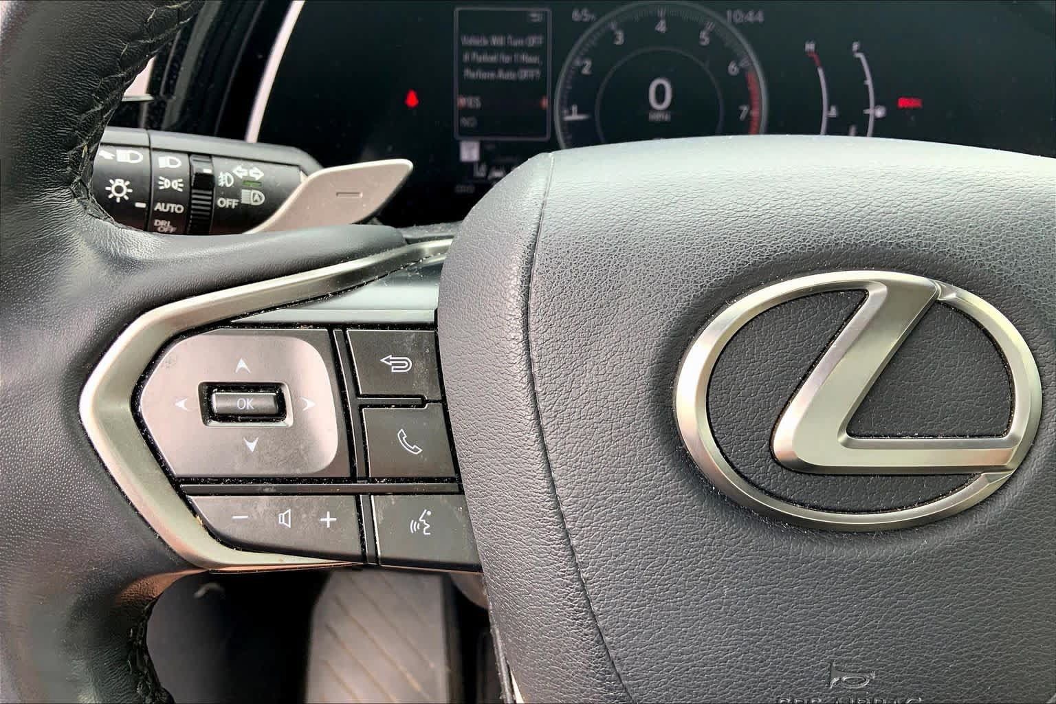 Used 2024 Lexus RX 350 Premium w/ Kick Sensor & Tow Package AWD/4WD image 24