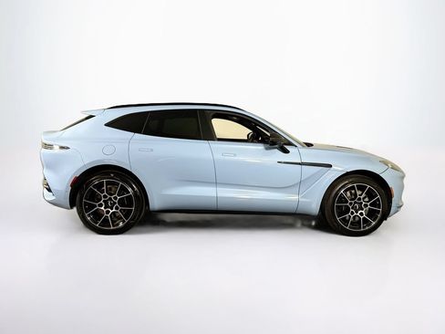 Used 2023 Aston Martin DBX AWD/4WD image 6
