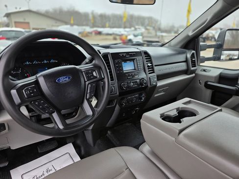 Used 2021 Ford F450 XL w/ Power Equipment Group image 35