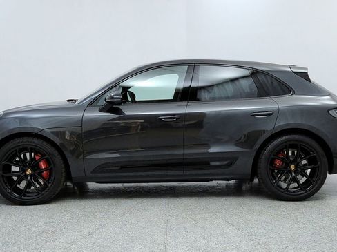 Used 2025 Porsche Macan GTS image 2