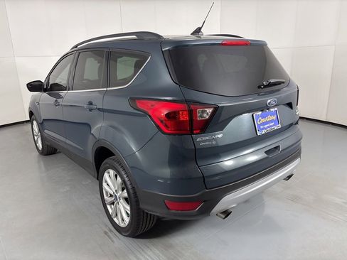 Used 2019 Ford Escape SEL image 6