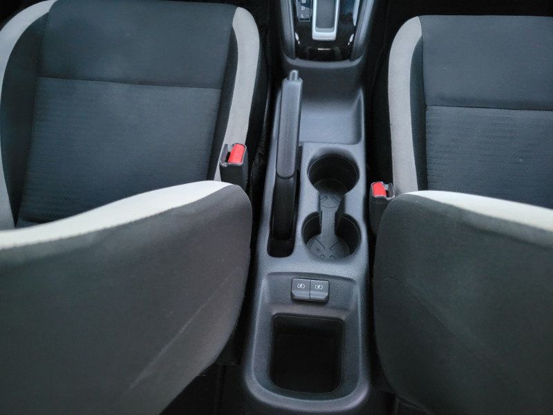 Used 2021 Nissan Versa SV FWD image 30