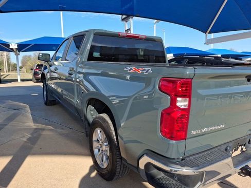 Used 2025 Chevrolet Silverado 1500 LT AWD/4WD image 22