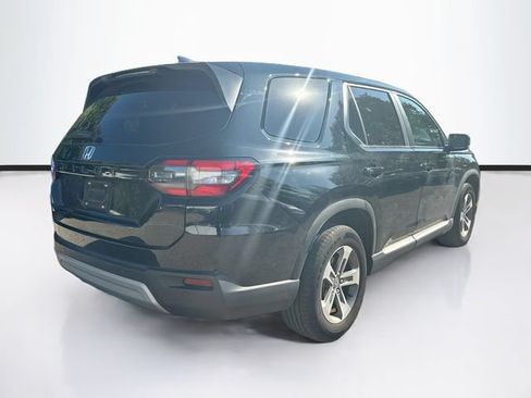 Used 2023 Honda Pilot EX-L image 9