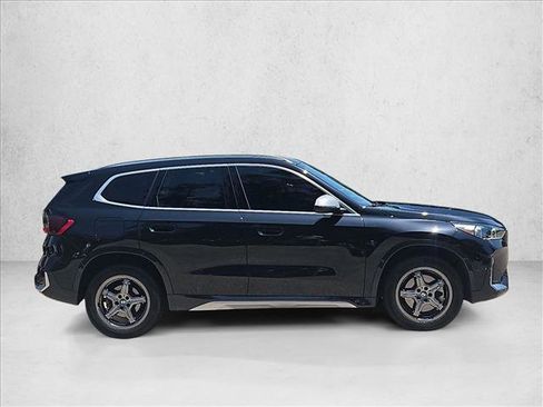 Used 2023 BMW X1 xDrive28i w/ Convenience Package AWD/4WD image 4