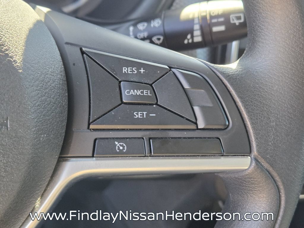 Used 2018 Nissan Kicks S FWD image 21