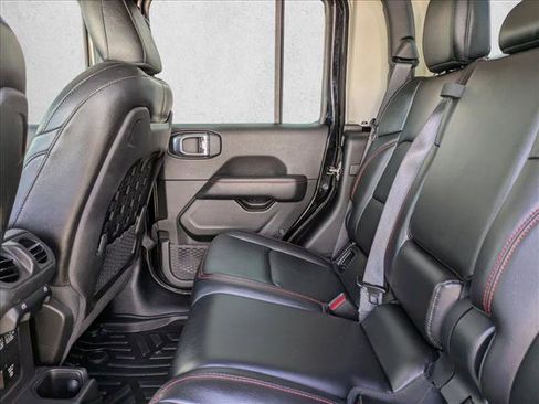 Used 2022 Jeep Gladiator Rubicon w/ LED Lighting Group image 19