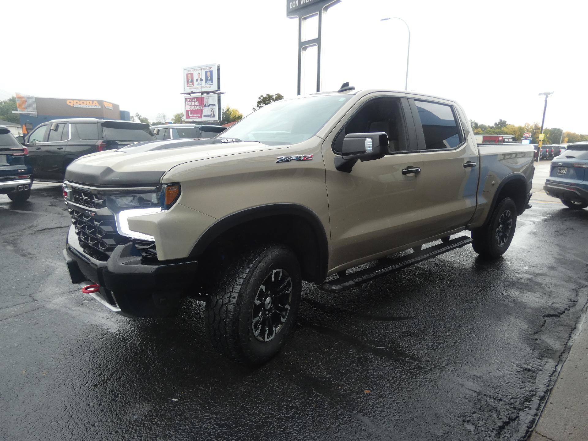 Certified 2022 Chevrolet Silverado 1500 ZR2 w/ Technology Package AWD/4WD image 6