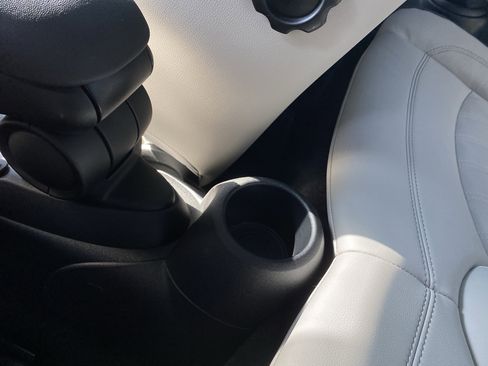 Used 2020 MINI Cooper S image 22