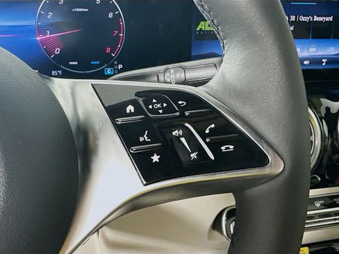 Certified 2026 Mercedes-Benz GLA 250 4MATIC image 13