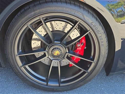 Used 2024 Porsche 911 Carrera GTS image 14