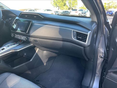 Used 2018 Honda Clarity Plug-In Hybrid image 16