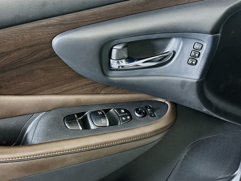 Used 2020 Nissan Murano Platinum FWD image 15