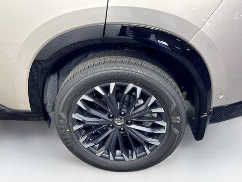 New 2026 Nissan Rogue Platinum w/ Platinum Premium Package image 32