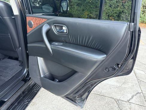 Used 2019 Nissan Armada SL w/ Premium Package image 21