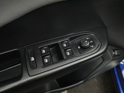 Used 2022 Volkswagen Taos SE w/ IQ.Drive SE Package FWD image 30