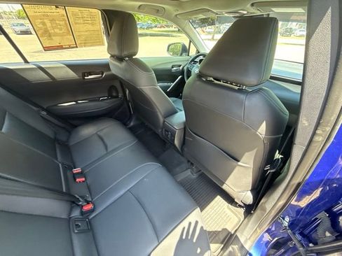 Used 2023 Toyota Corolla Cross XLE w/ Convenience Package FWD image 17