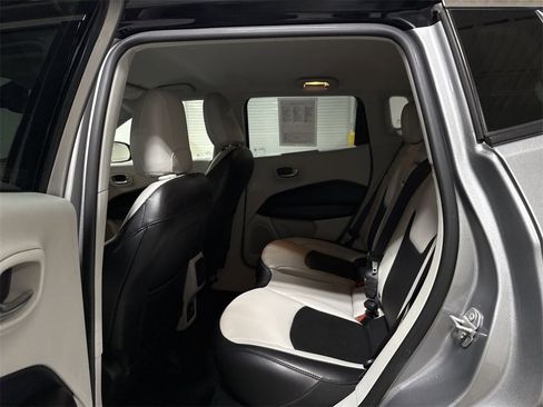Used 2019 Jeep Compass Limited image 22