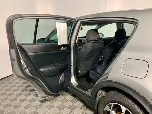 Used 2020 Kia Sportage LX FWD image 25