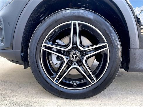 New 2026 Mercedes-Benz GLB 250 4MATIC image 11