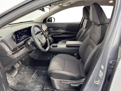 Used 2023 Nissan Ariya Venture+ image 15