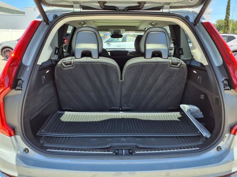 Certified 2024 Volvo XC90 B6 Plus AWD/4WD image 18
