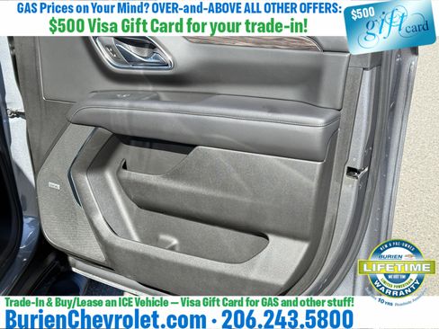Used 2021 Chevrolet Tahoe Z71 w/ Z71 Signature Package AWD/4WD image 22