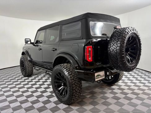 Used 2023 Ford Bronco Outer Banks AWD/4WD image 12