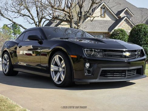 Used 2014 Chevrolet Camaro ZL1 image 12