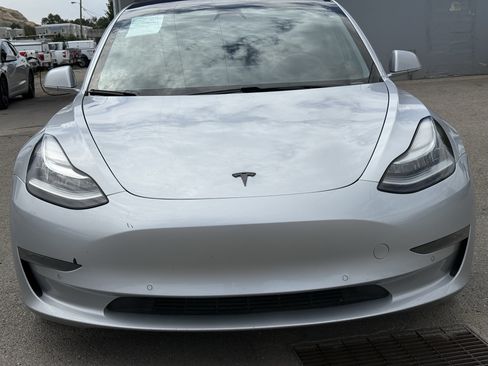 Used 2018 Tesla Model 3 Performance AWD/4WD image 21