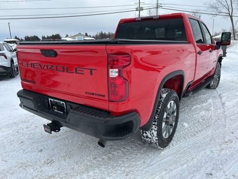 Used 2024 Chevrolet Silverado 2500 Custom w/ Custom Value Package image 7