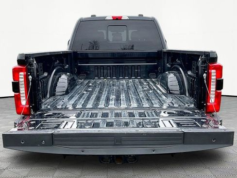 Certified 2024 Ford F350 King Ranch image 18