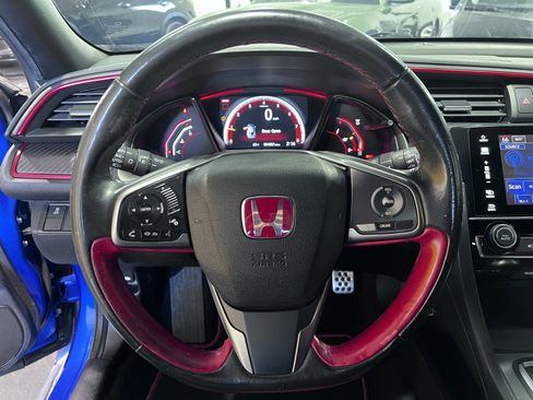 Used 2018 Honda Civic Type R image 10