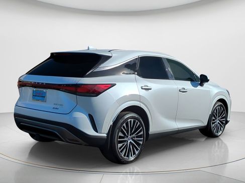 Used 2024 Lexus RX 350 Premium Plus w/ Convenience Package image 6