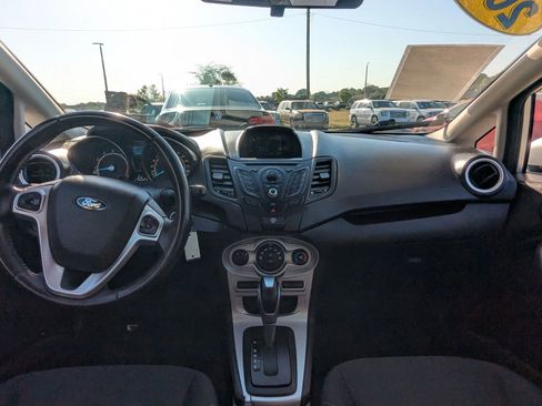 Used 2014 Ford Fiesta SE FWD image 16